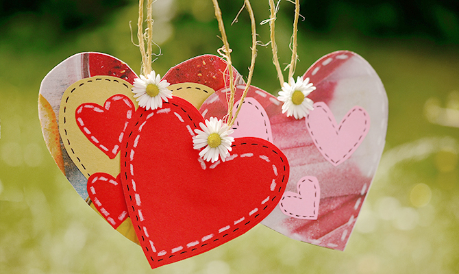 Paper hearts craft